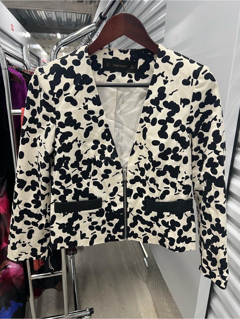 Zara Black & White Abstract Print Zip Blazer